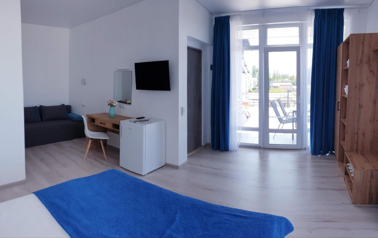 Zatokas Sun Club Hotel Bagian luar foto