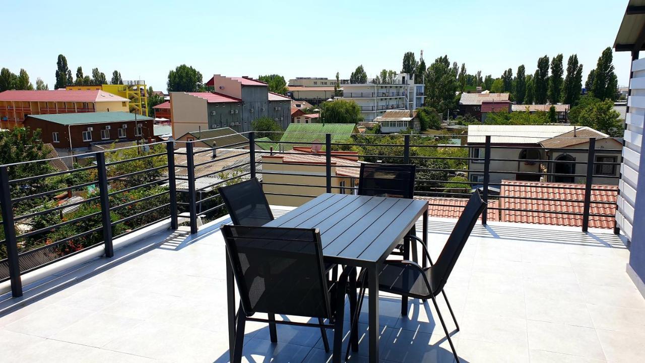 Zatokas Sun Club Hotel Bagian luar foto