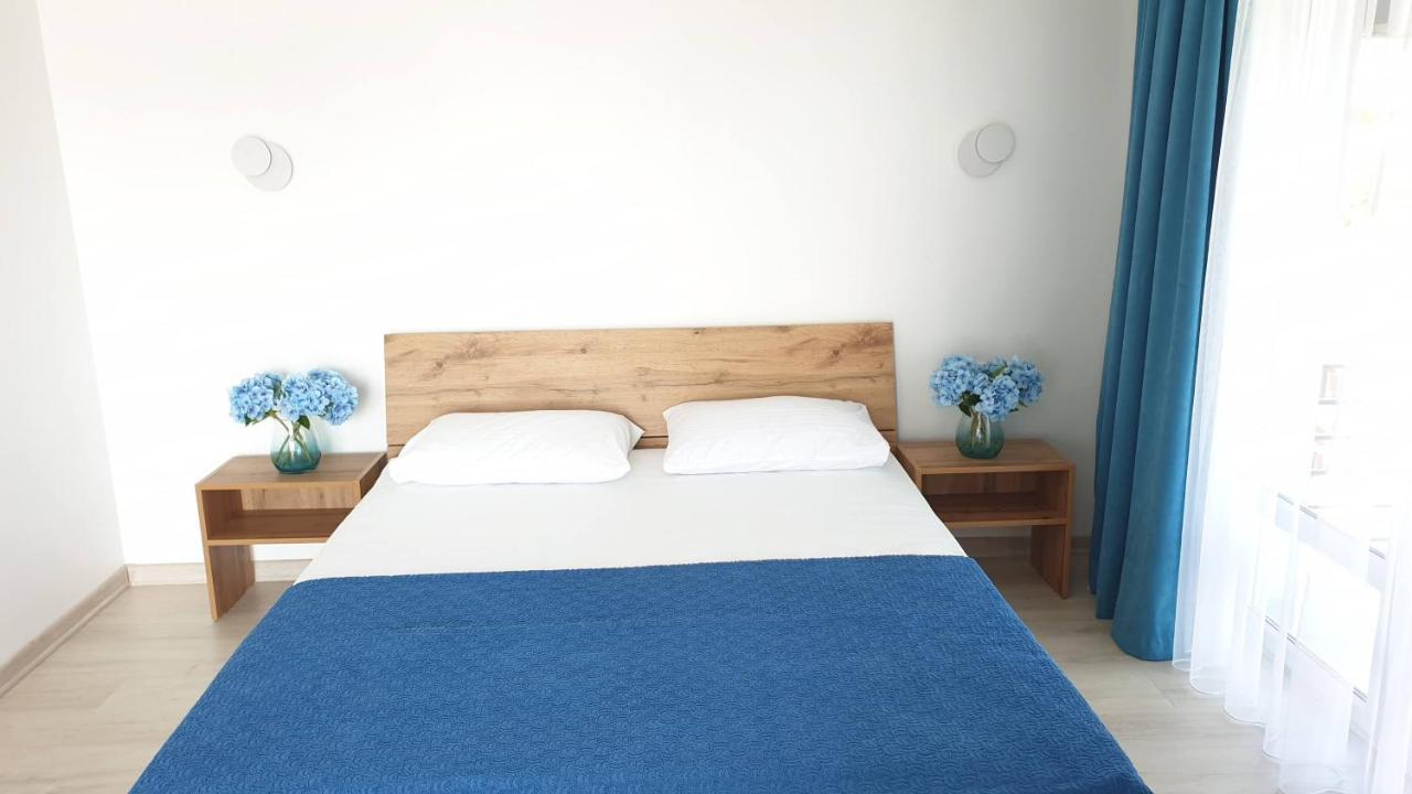 Zatokas Sun Club Hotel Bagian luar foto
