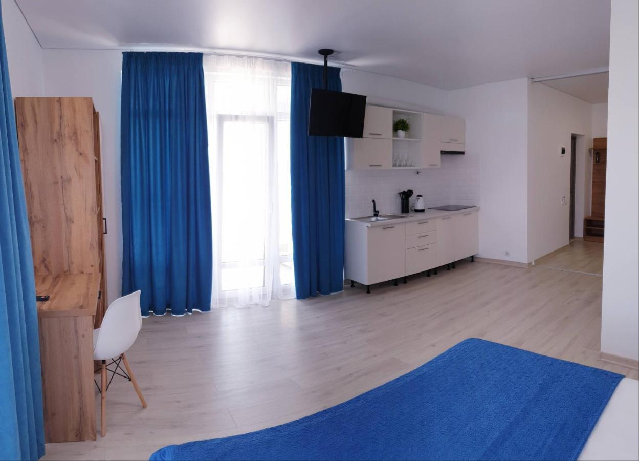 Zatokas Sun Club Hotel Bagian luar foto