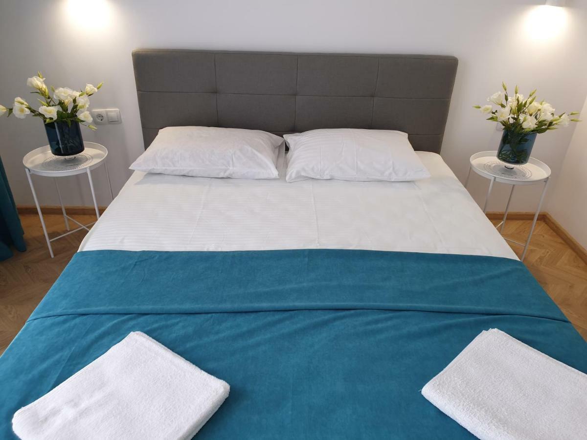 Zatokas Sun Club Hotel Bagian luar foto
